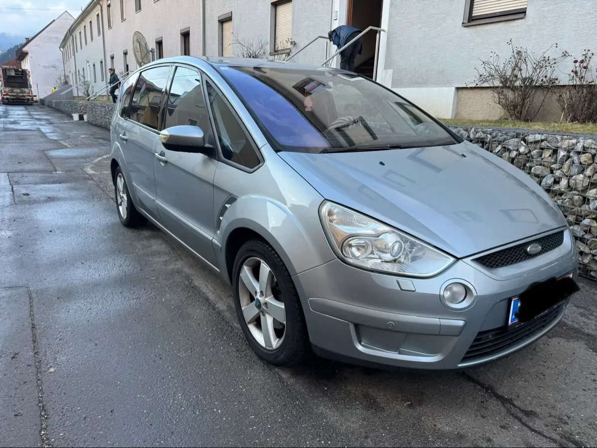 Ford S-Max