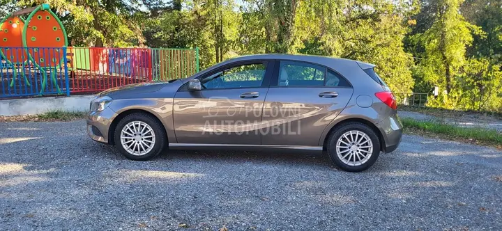 Mercedes-Benz A 180