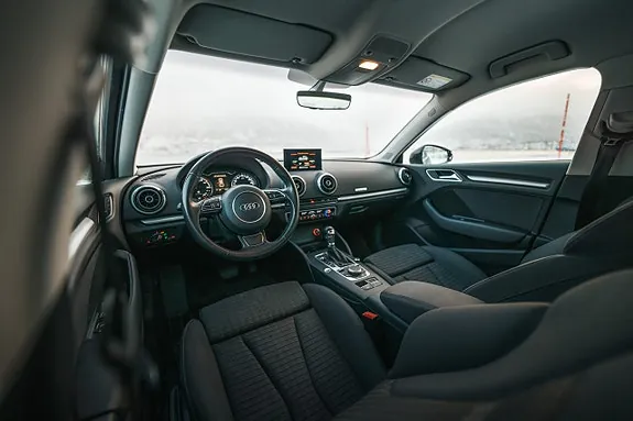 Audi E-Tron 2016 photo 3