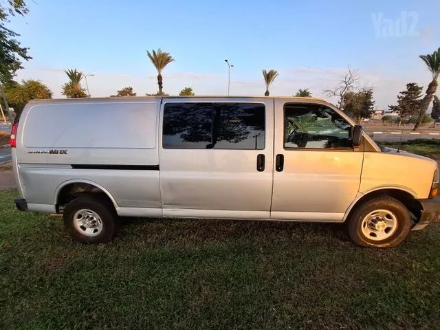 Chevrolet Savanna