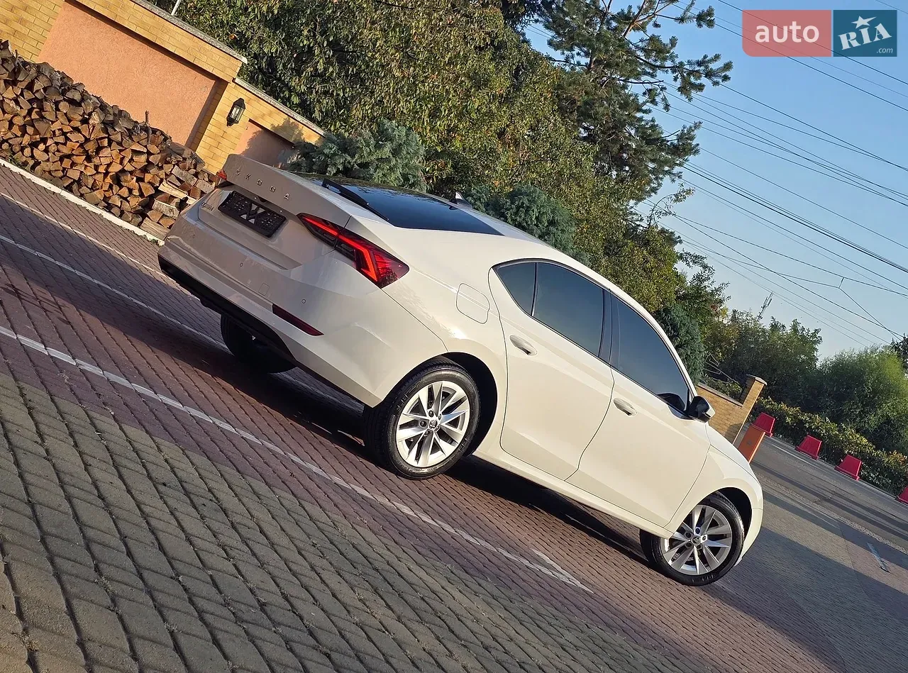 Skoda Octavia 2021 photo 5