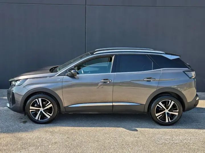 Peugeot 3008 2021 photo 2