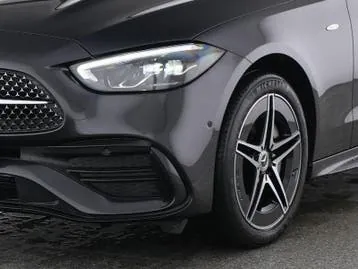 Mercedes-Benz C-Class 2025 photo 3