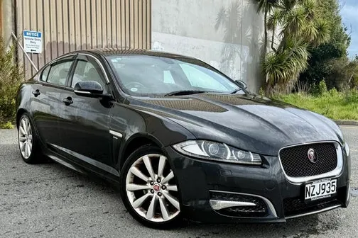Jaguar Xf