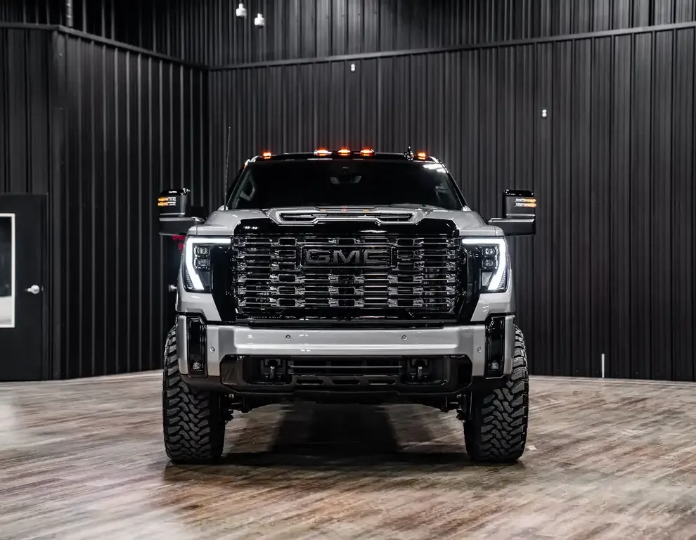 GMC Sierra 3500Hd 2026 photo 3