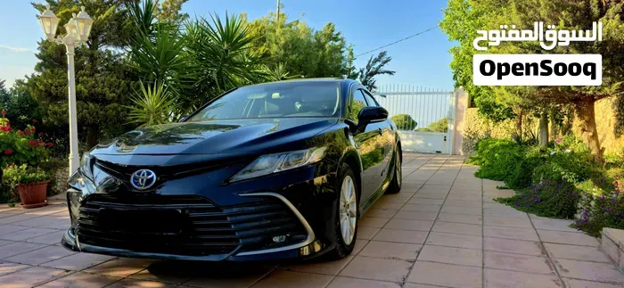 Toyota Camry 2022 photo 3