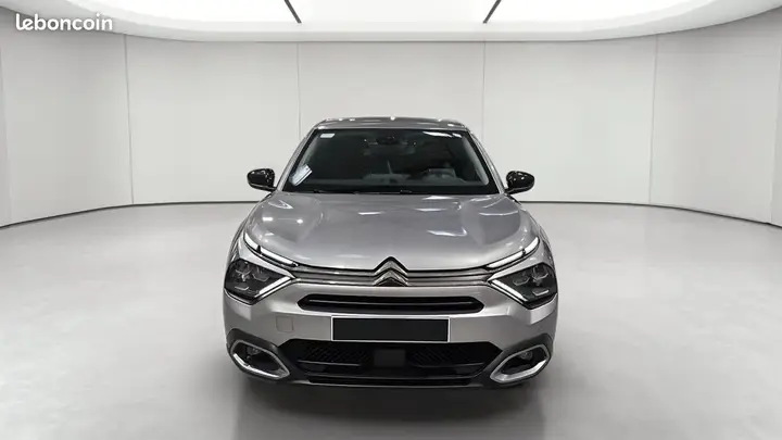 Citroen C4 2024 photo 2