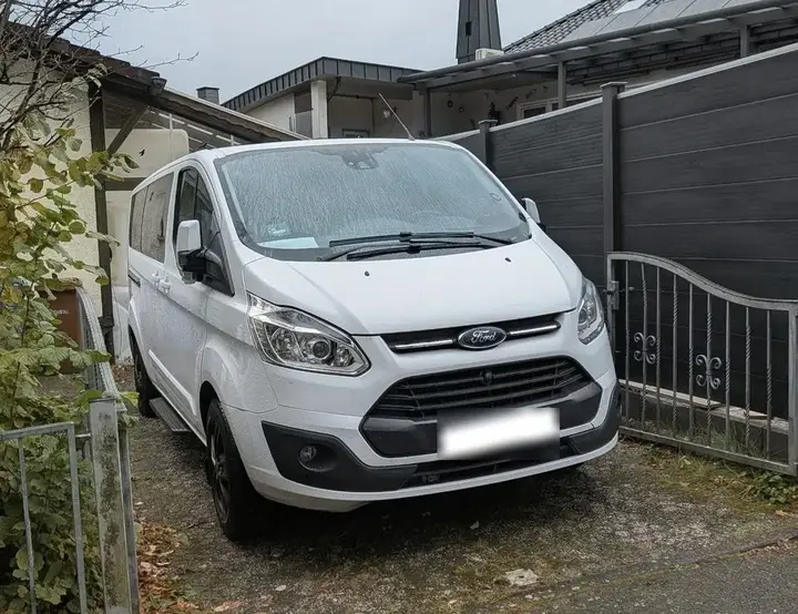 Ford Tourneo Custom