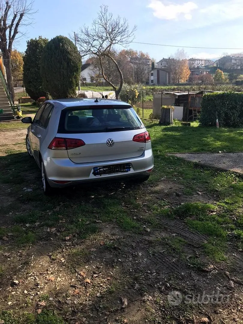 Volkswagen Golf 2013 photo 2