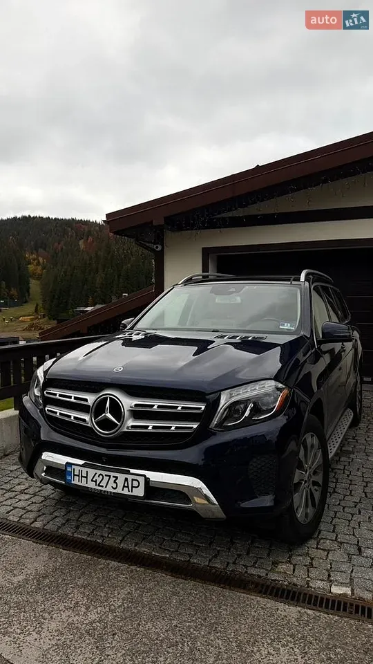 Mercedes-Benz Gls-Class 2018 photo 2