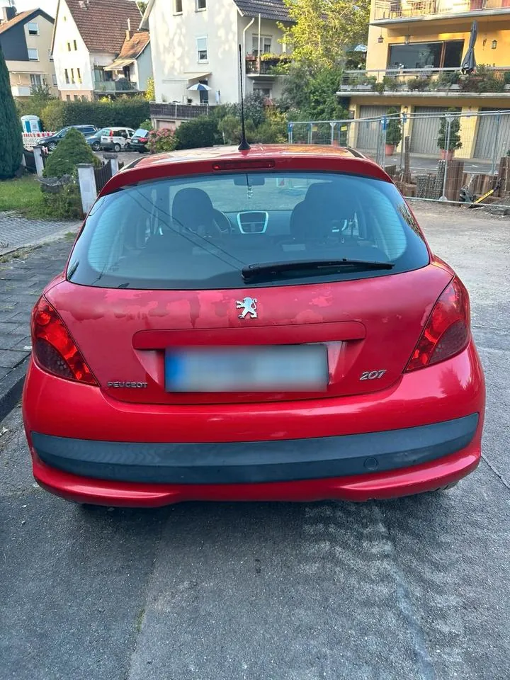 Peugeot 207