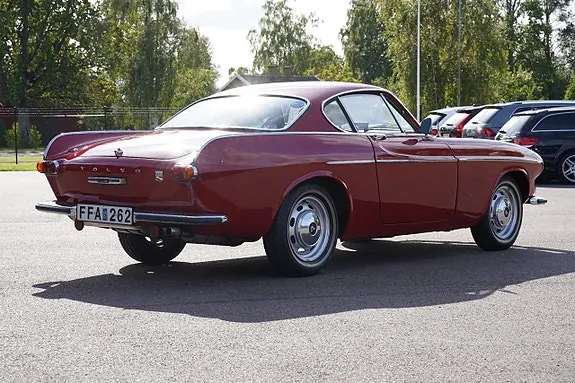 Volvo P1800 S 1967 photo 2