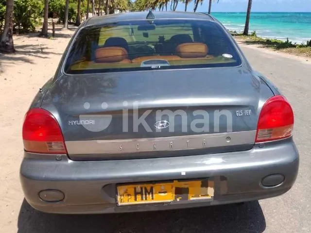 Hyundai Sonata 2000 photo 3
