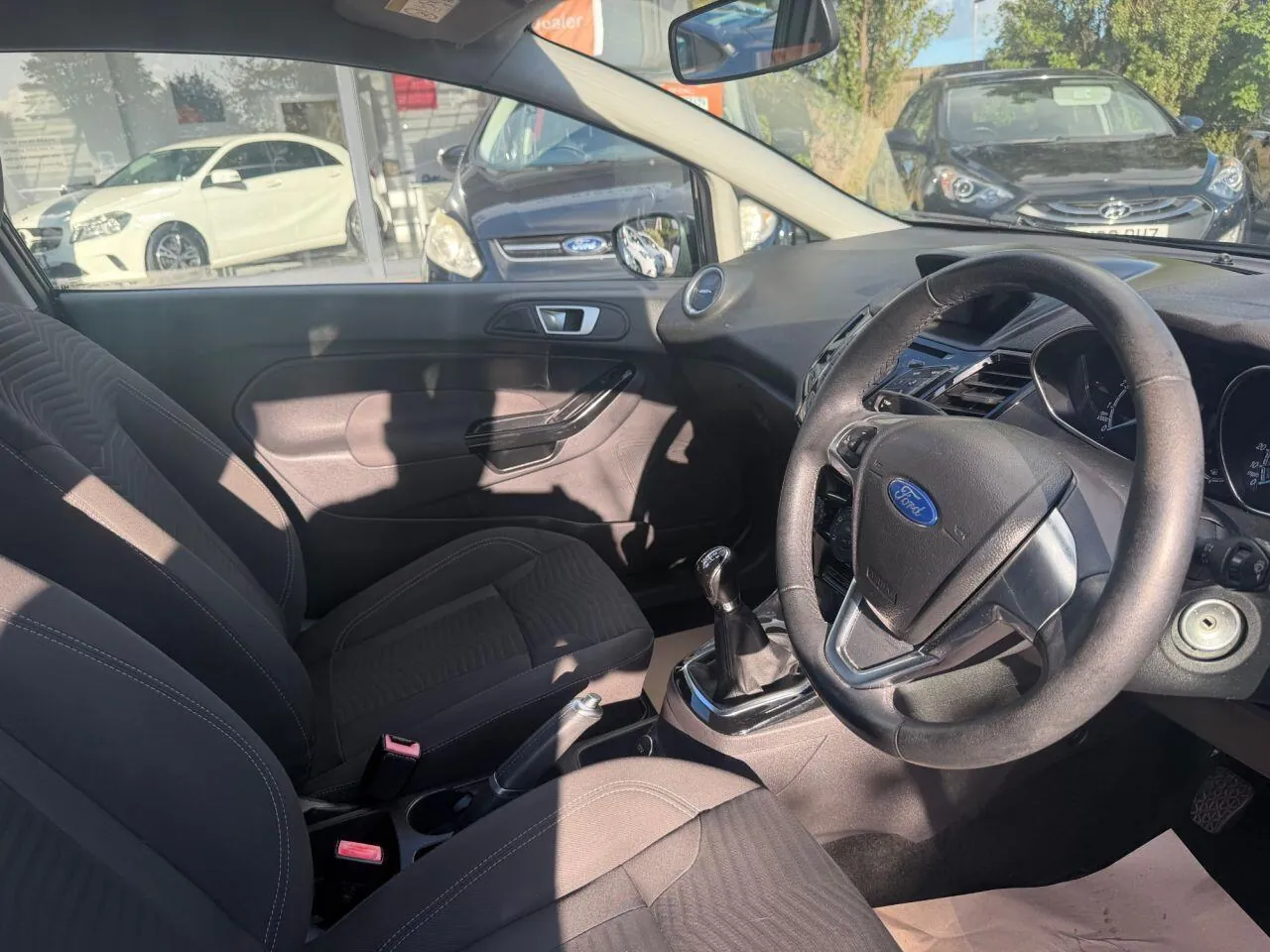 Ford Fiesta 2016 photo 5