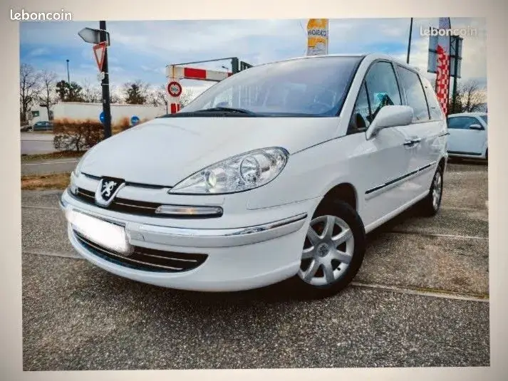 Peugeot 807