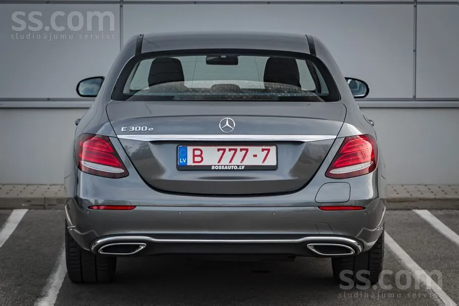 Mercedes-Benz E300 2020 photo 5