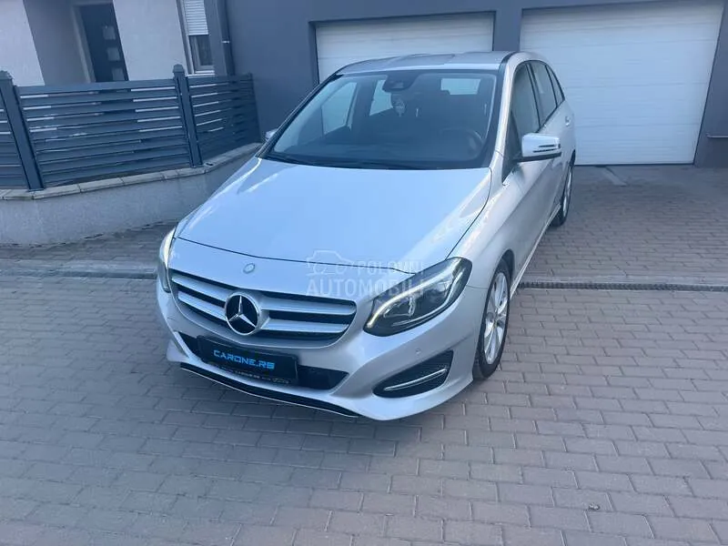 Mercedes-Benz B180 2016 photo 2