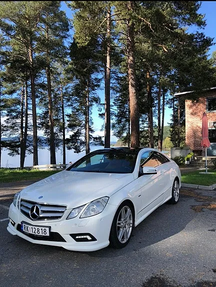 Mercedes-Benz E250 2009 photo 2
