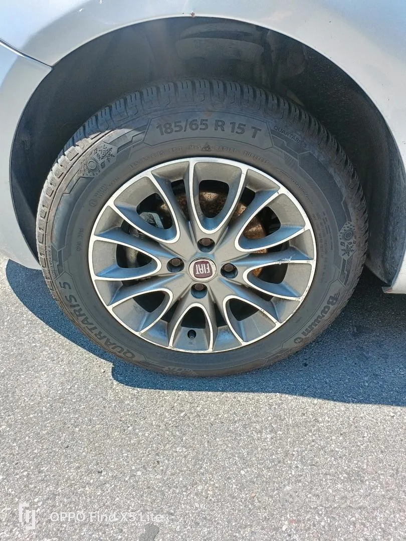 Fiat Grande Punto 2009 photo 2