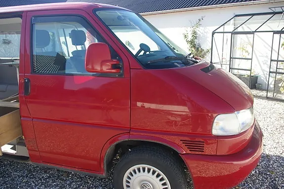 Volkswagen Caravelle 1996 photo 4