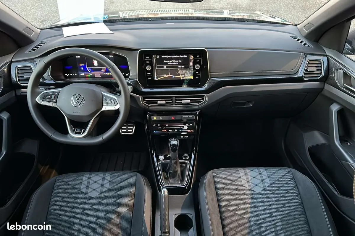 Volkswagen T-Cross 2025 photo 3