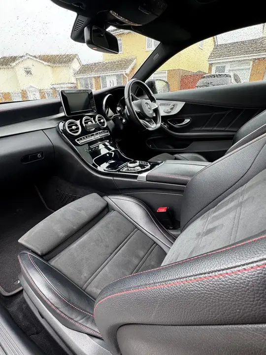 Mercedes-Benz C-Class 2018 photo 4