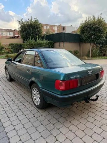 Audi 80