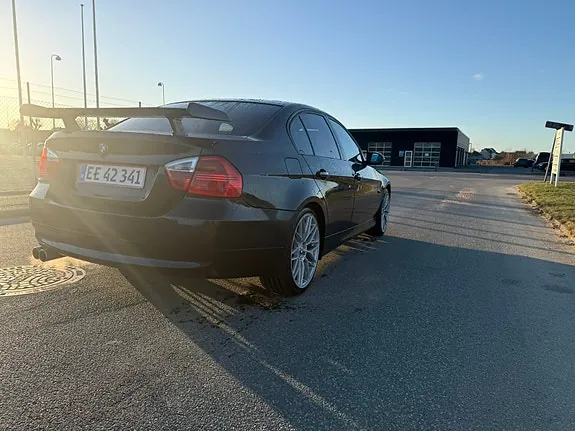 BMW 318I 2006 photo 5