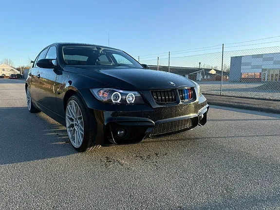 BMW 318I 2006 photo 3