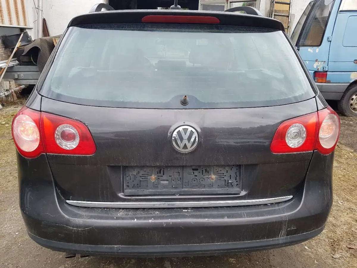 Volkswagen Passat 2007 photo 2