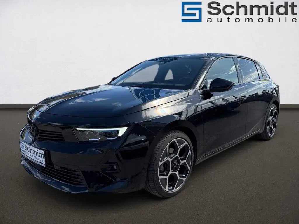 Opel Astra 2024 photo 2