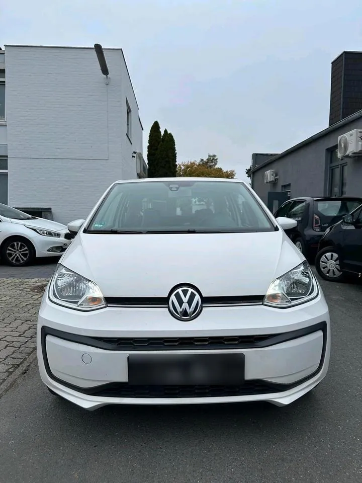 Volkswagen Up