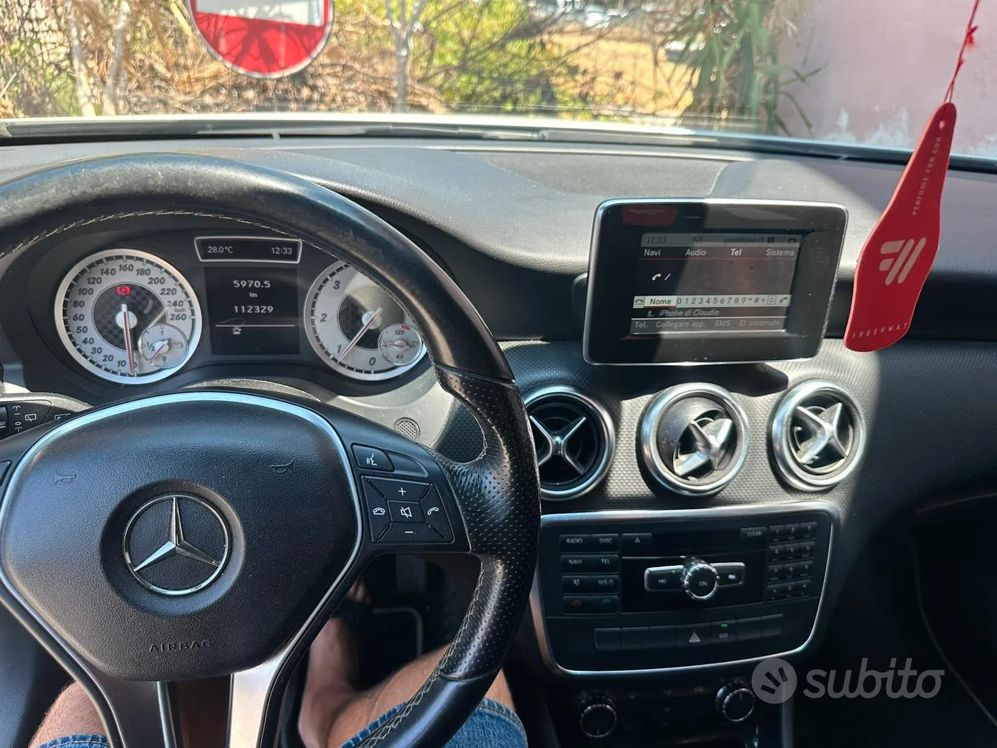 Mercedes-Benz A180 2013 photo 3
