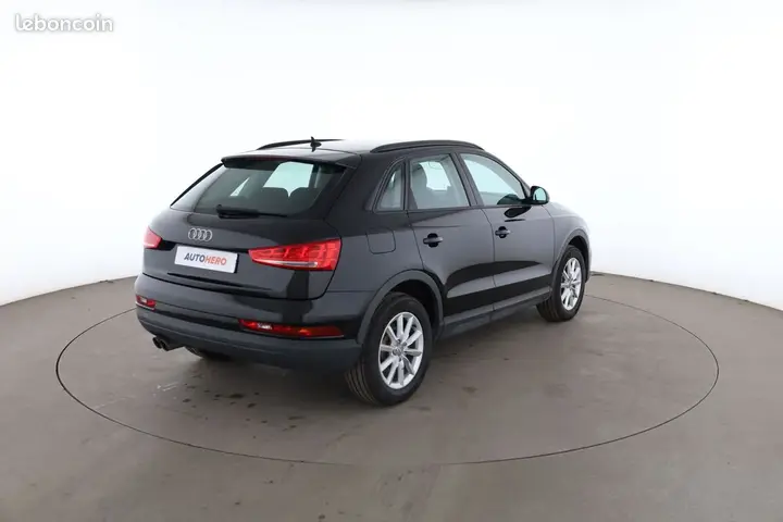 Audi Q3 2017 photo 3