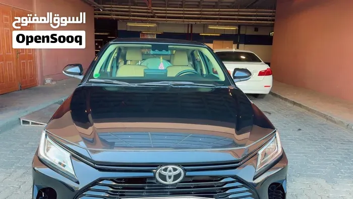 Toyota Yaris 2023 photo 4