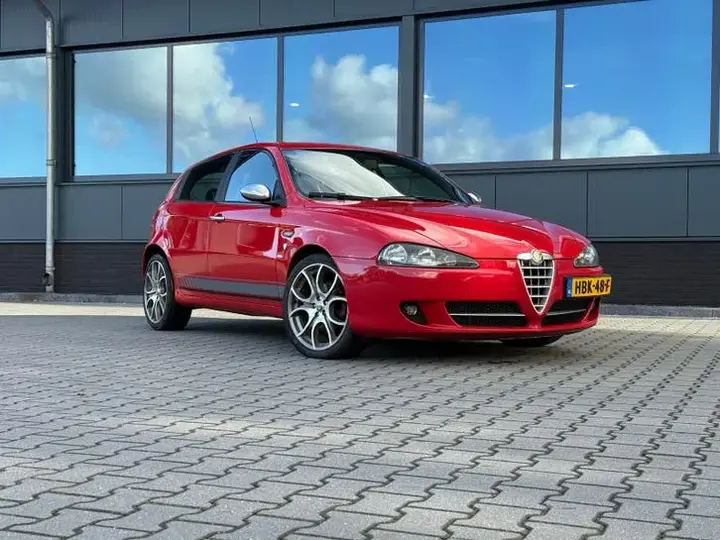 Alfa Romeo 147
