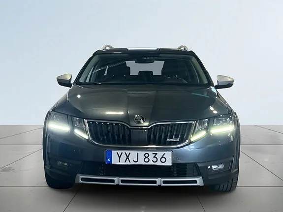 Skoda Octavia Scout 2018 photo 2