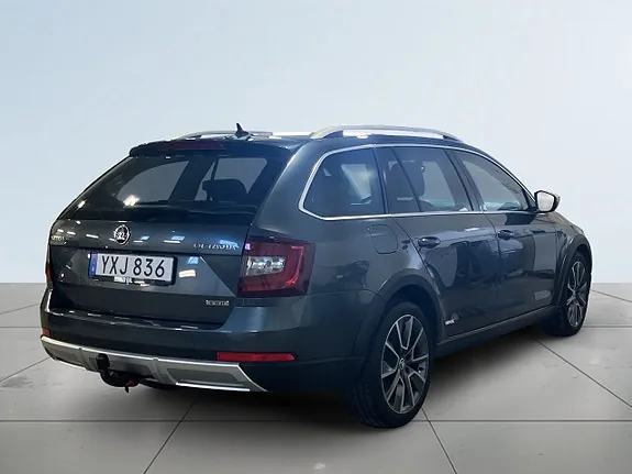 Skoda Octavia Scout 2018 photo 5