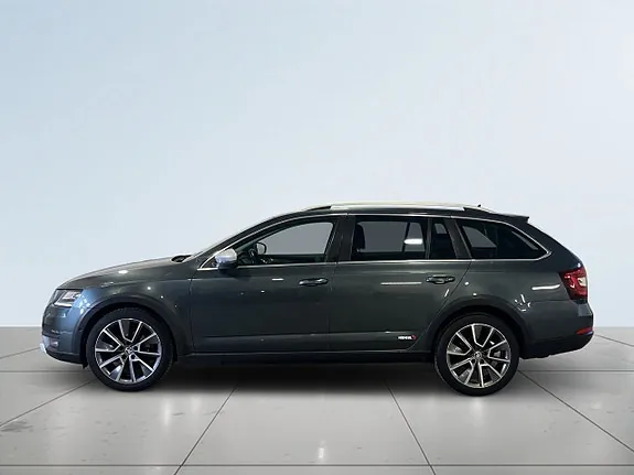 Skoda Octavia Scout 2018 photo 3