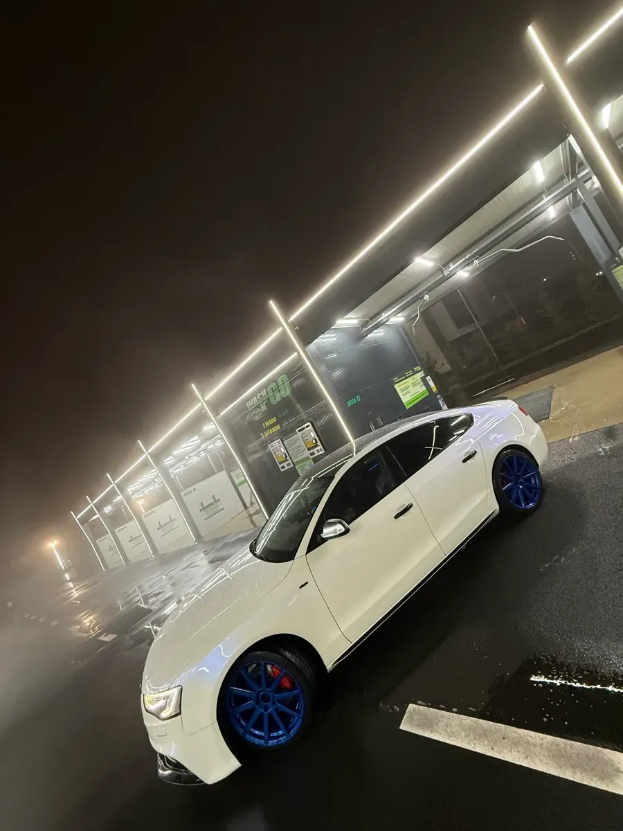 Audi A5 2013 photo 2