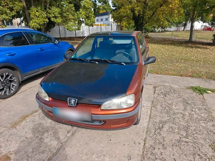 Peugeot 106