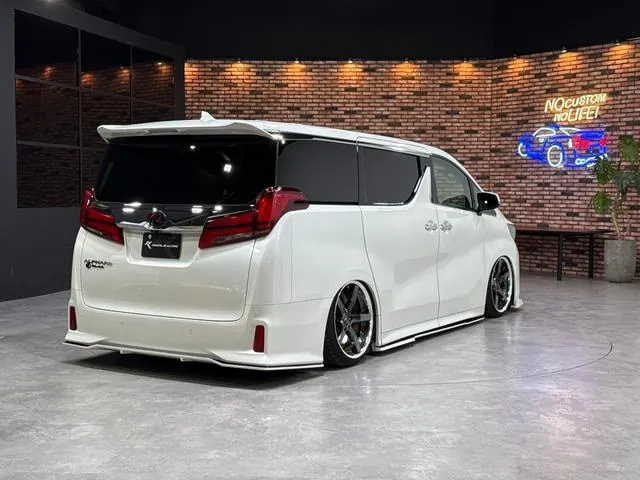 Toyota Alfa Romeo 2020 photo 3