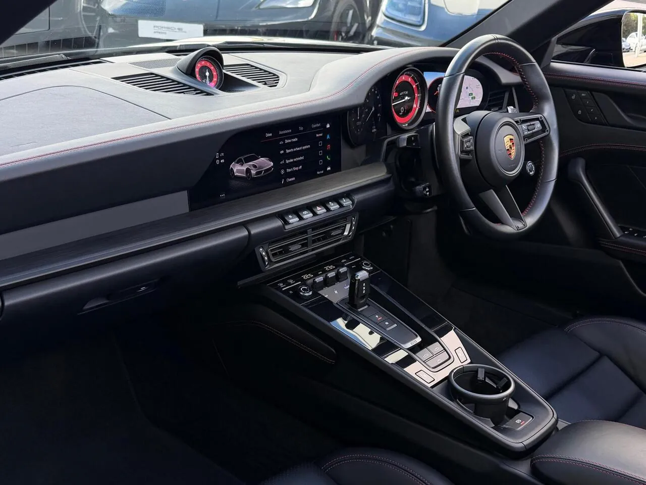 Porsche 911 2023 photo 3