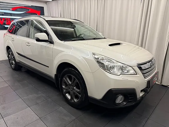 Subaru Outback 2014 photo 2