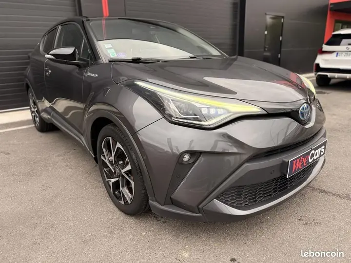 Toyota C-Hr 2021 photo 4