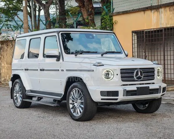Mercedes-Benz G400