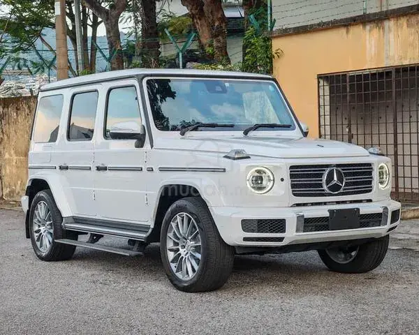 Mercedes-Benz G400