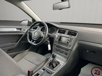 Volkswagen Golf 2013 photo 2