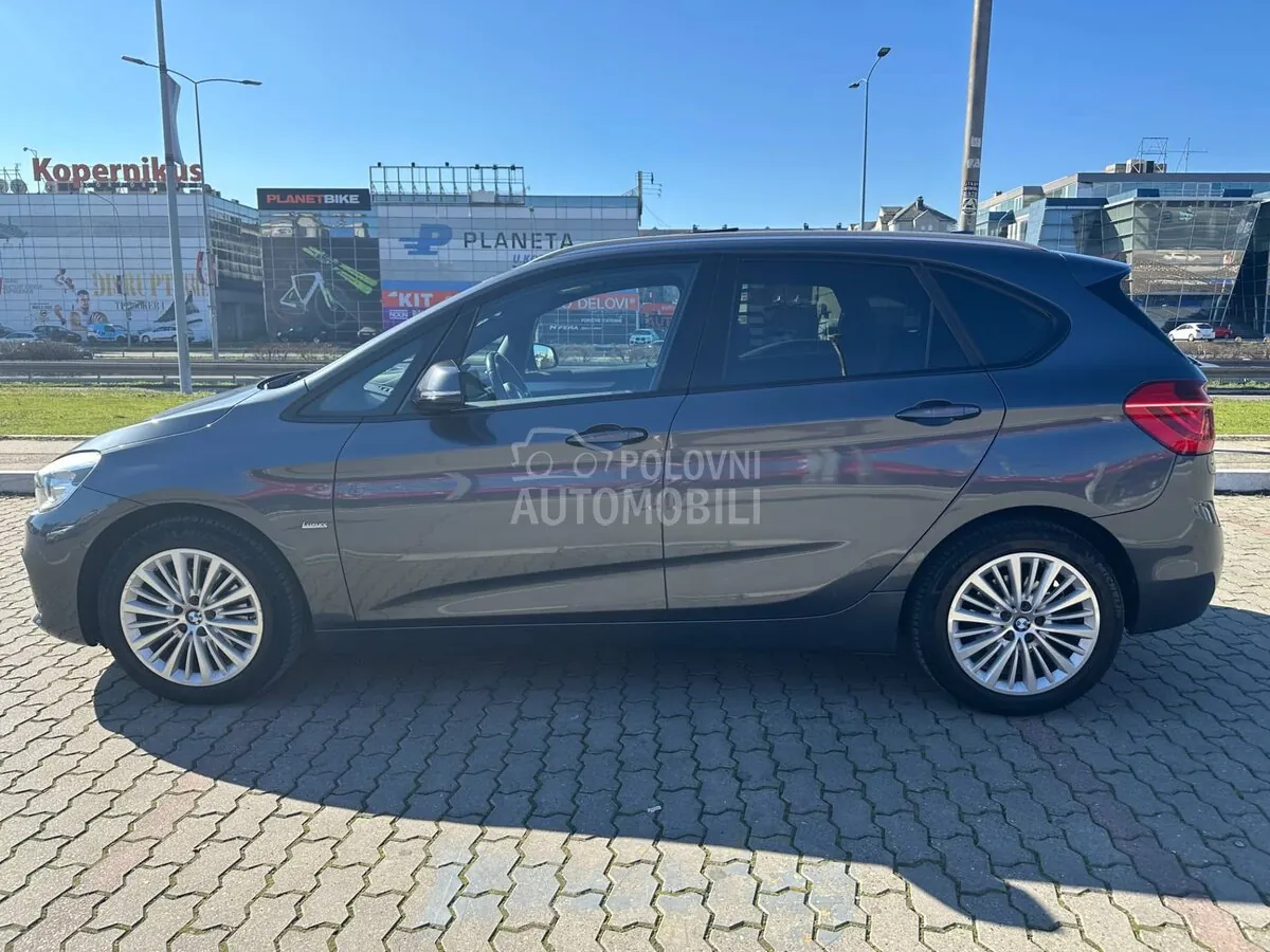 BMW 218I 2016 photo 4