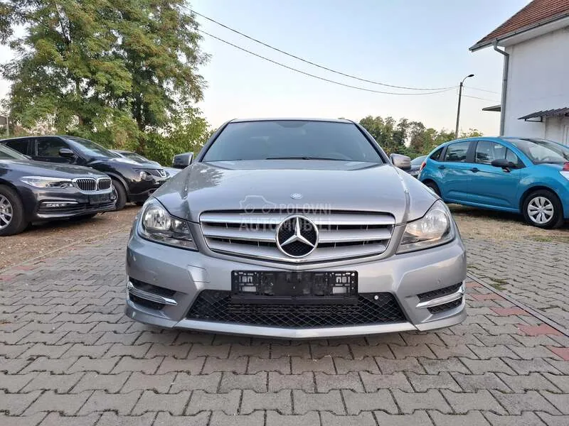 Mercedes-Benz C 200 2012 photo 5
